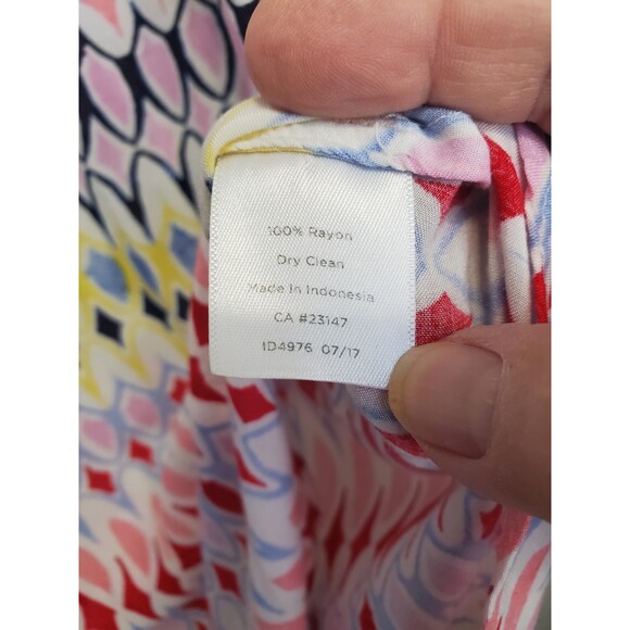 Talbots Rayon Multicolor Geo Print Tie-Sleeve Keyhole Neck Tunic Size Medium - Picture 6 of 6